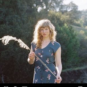 Field Day belted bias dress in dusk blue floral crepe. Size Small